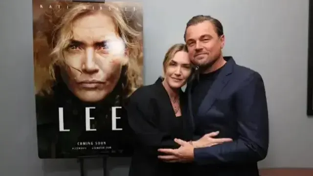 回忆杀！泰坦尼克号杰克露丝重聚，梦回27年前荧幕情侣，私下俩人常打电话关系铁封面图