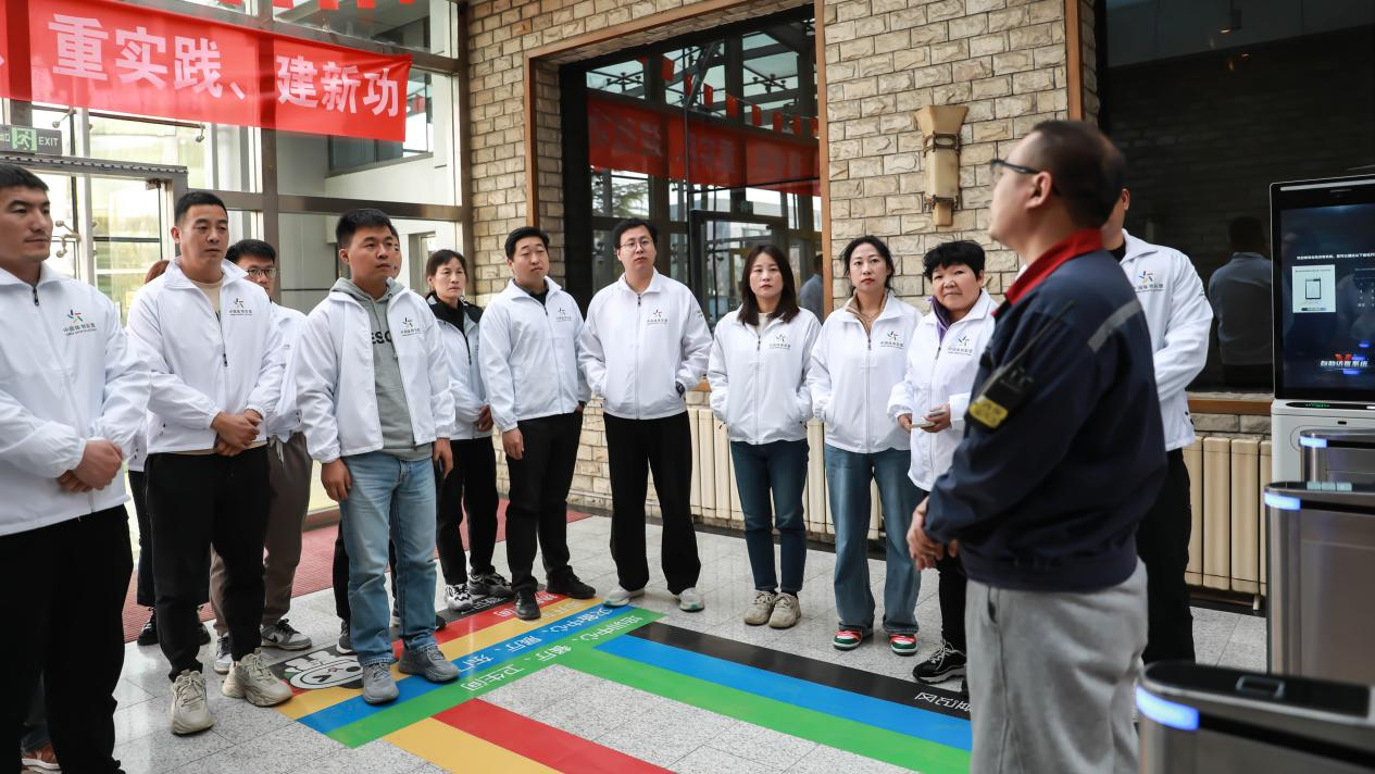 陕西体彩公信见证团走进开奖现场凤凰网陕西_凤凰网