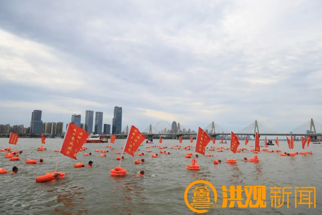 横渡赣江（资料图）