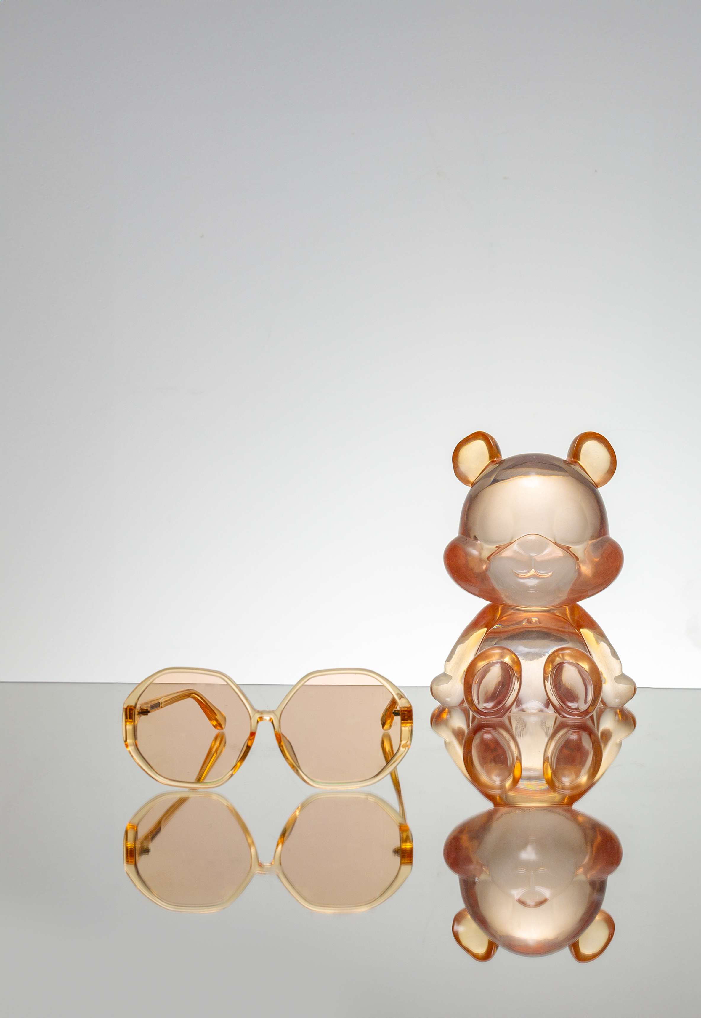 LINDA FARROW Holiday 24假日系列「SWEET INDULGENCE」甜蜜绽放 限定登场