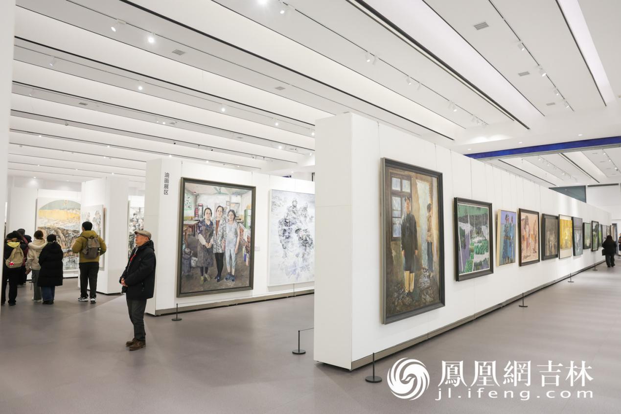 展览充分展现了新时代中国画和油画创作的本体性、探索性与多元性。