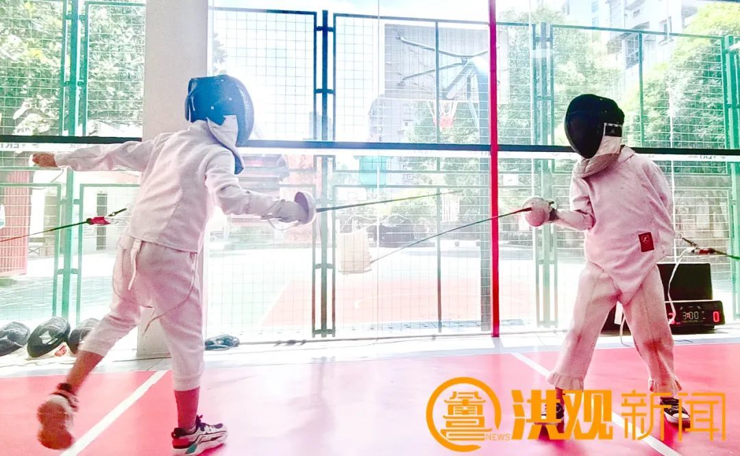 “小剑客”们竞技