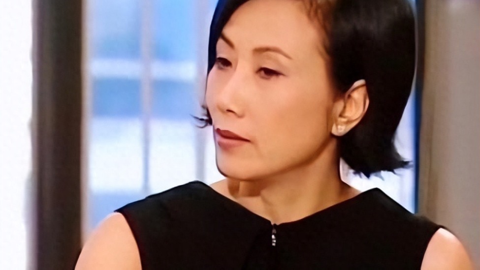 有没有发现，贵为TVB一姐的汪明荃，好像被曾志伟排挤了？封面图