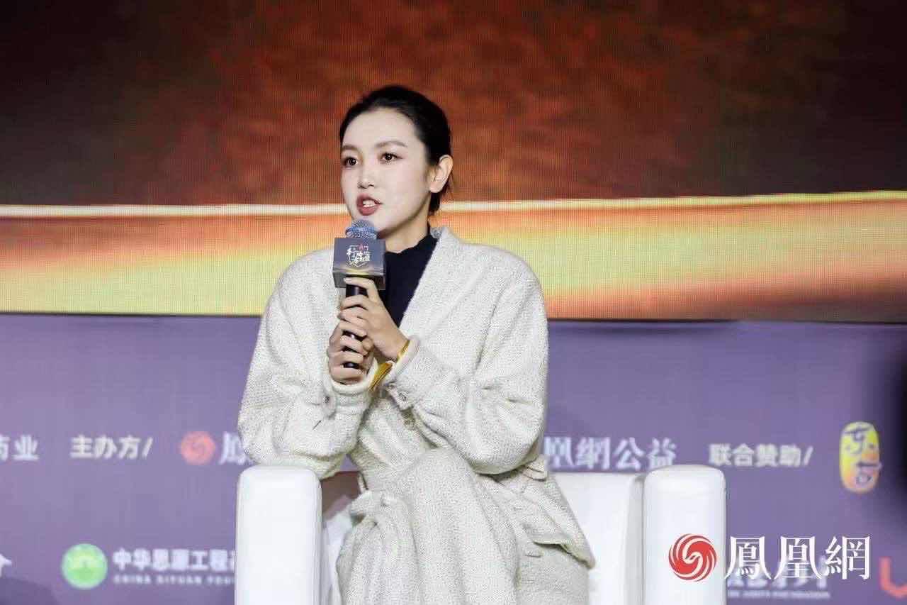 修正药业集团品牌中心总经理胡樱馨