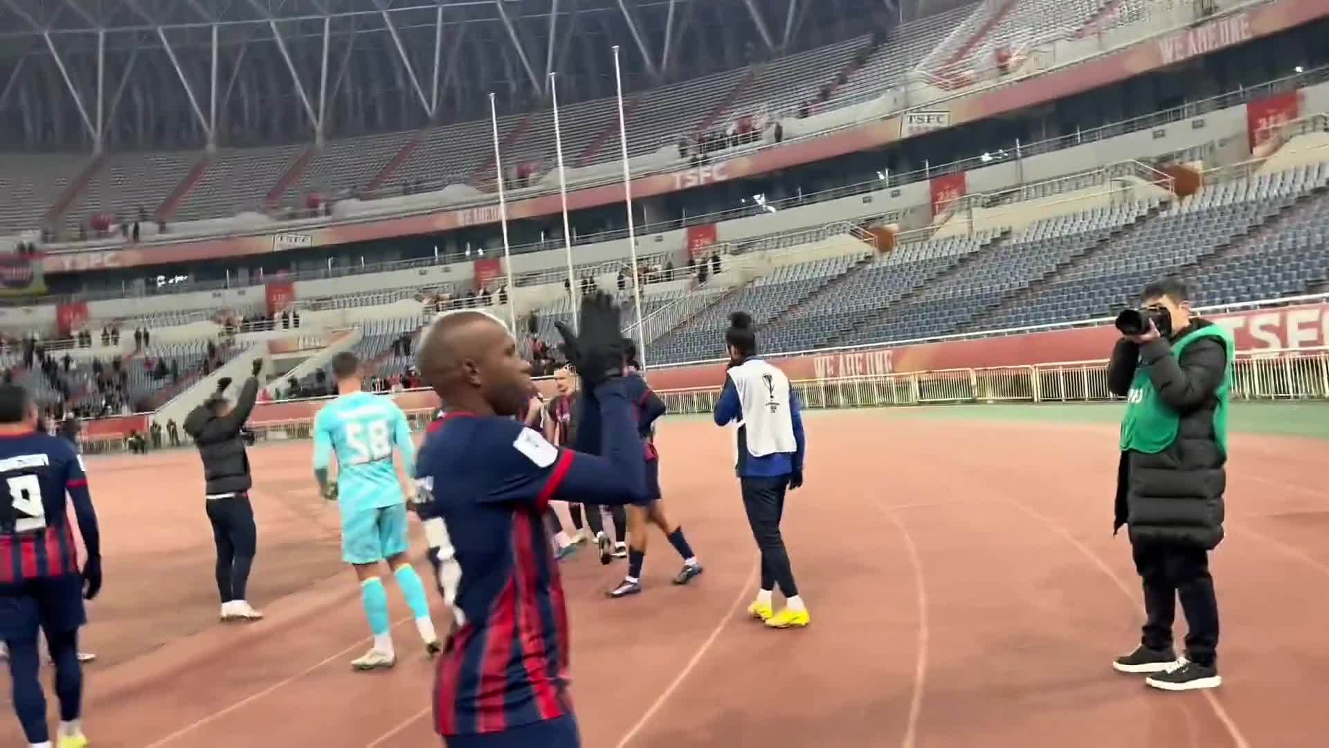 柔佛对阵上海海港全场直播精彩对决实时呈现