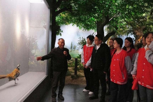 江西传媒职业学院师生赴婺源石门村开展主题研学