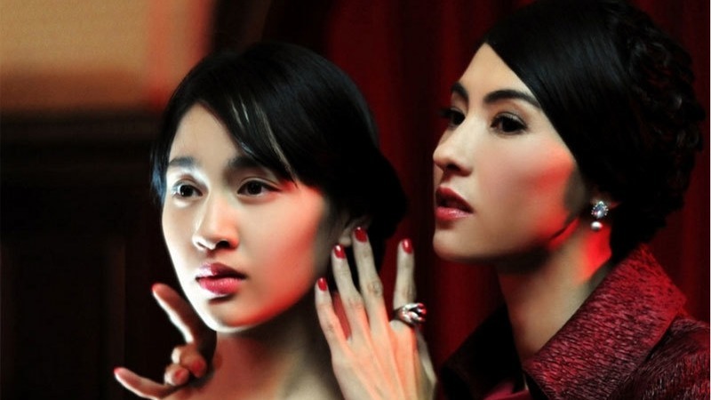 这几位拍“裸戏”亲自上的女明星，她因为尺度太大直接被封杀两年封面图