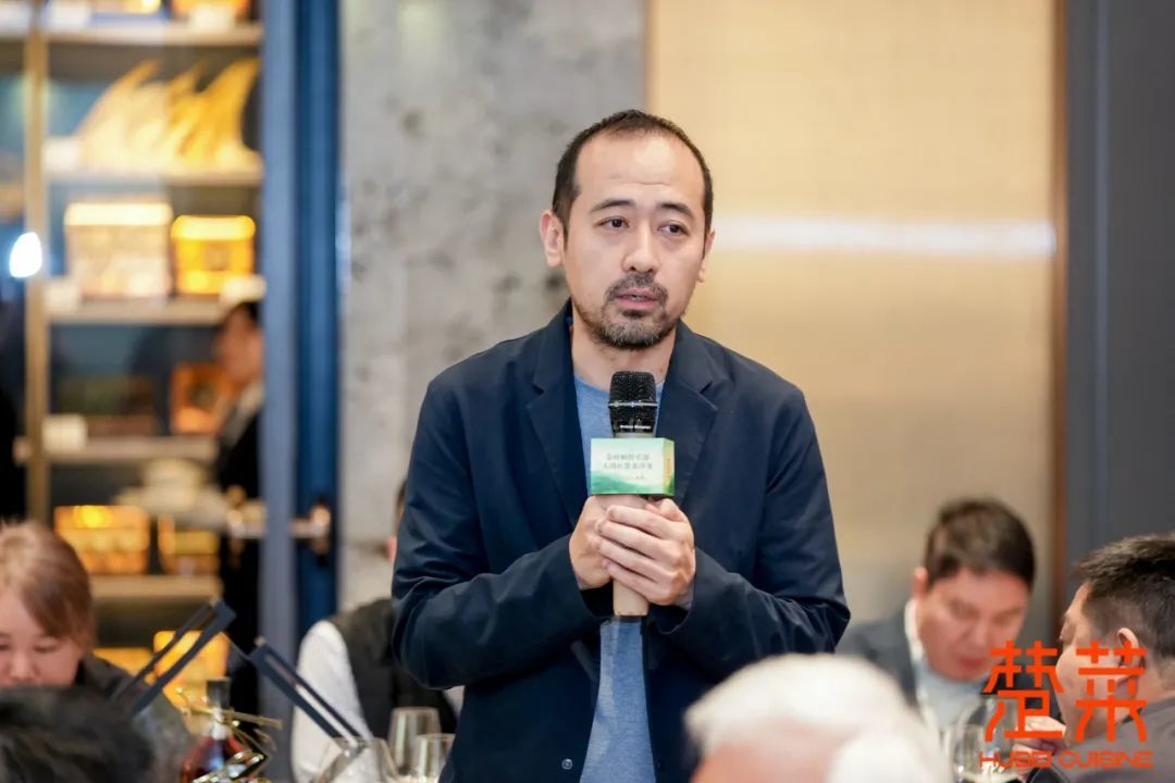 △凤凰网生活方式总监,金梧桐中国餐厅指南发起人王振宇先生