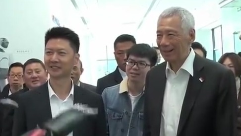 李显龙：以资政身份访华，可用较长远角度讨论新中关系