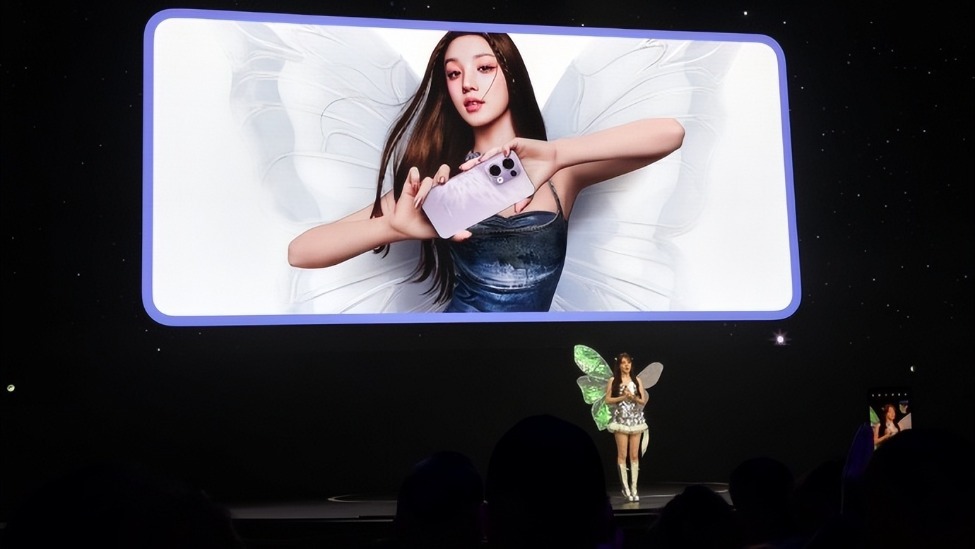 OPPO Reno13 Pro發佈會：冷雕工藝+LivePhoto，這下真Ophone瞭~