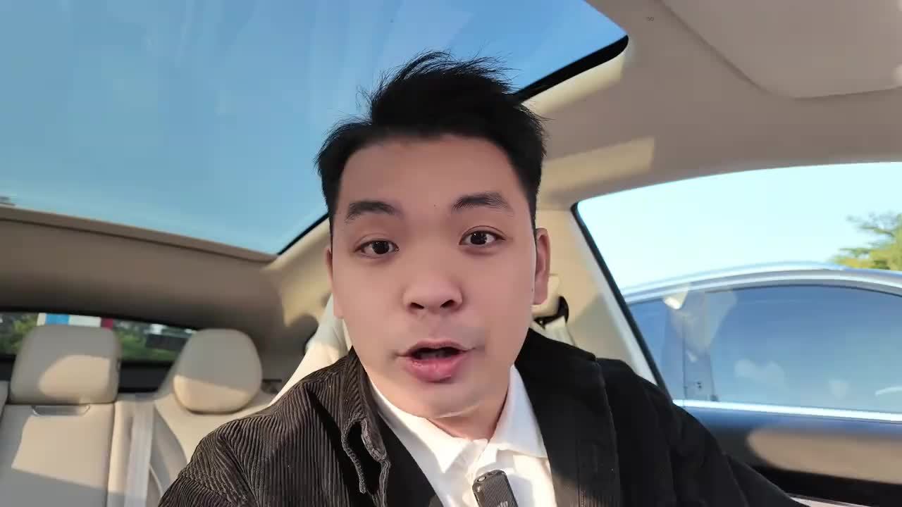 体验“华为液冷超充”，最大功率600kW，智界R7能跑满吗？