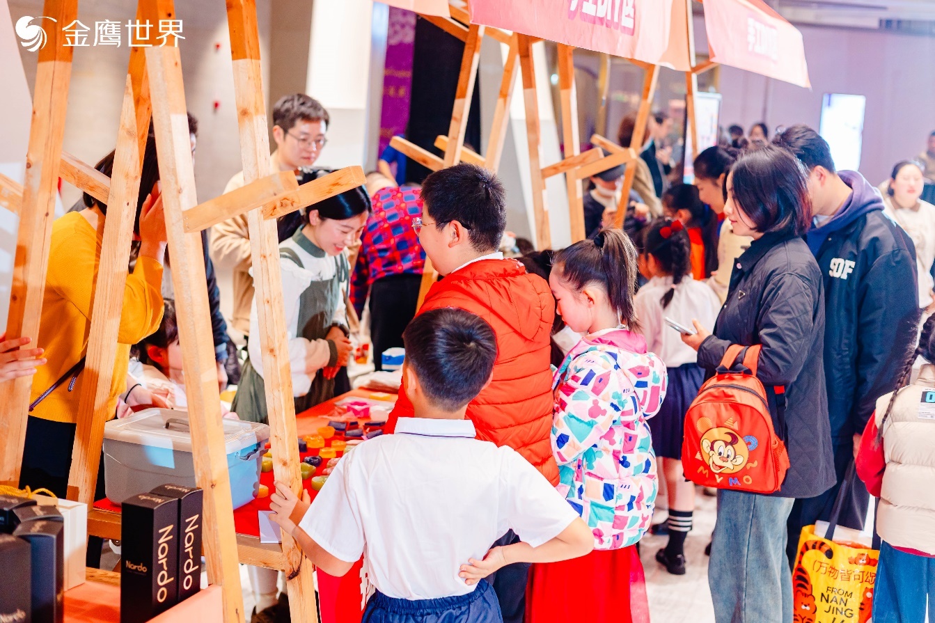 金鹰集团：向善而行，让爱在芬芳中“益”路绽放！