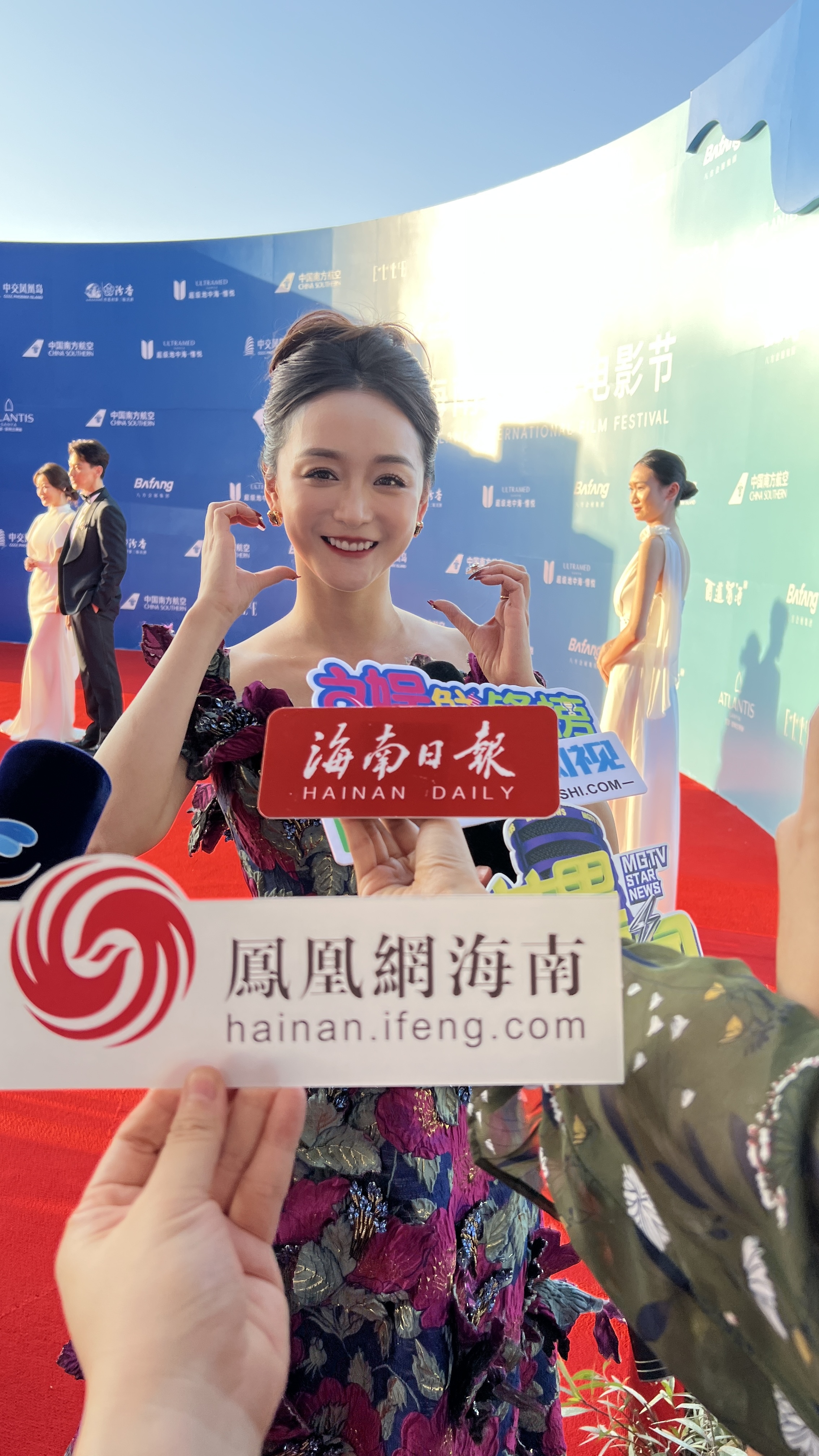 凤凰网直击｜第六届海南岛国际电影节开幕式红毯