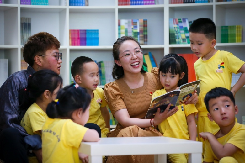 特稿&middot;梁平｜南京建邺：教育服务进街道，一场不是考试的“智慧考试”