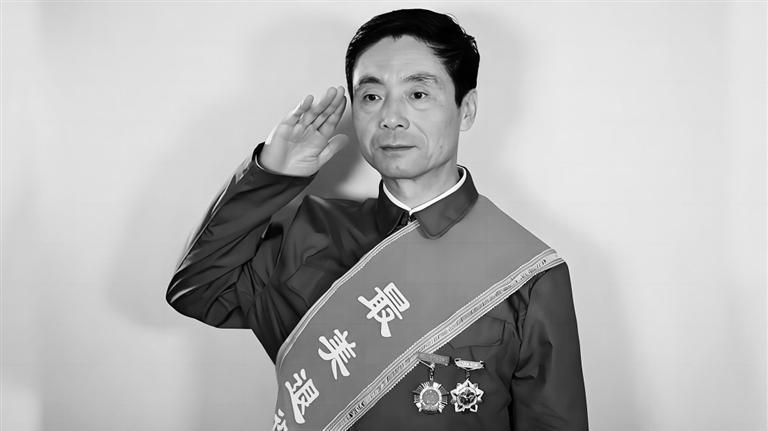 2021年，张保华荣获“全国最美退役军人”荣誉称号。