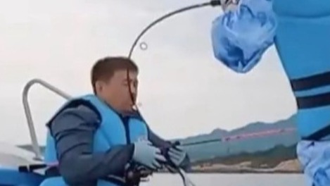 黄磊评论区终于敢说实话了，全是受害者真相图，太好笑了！封面图