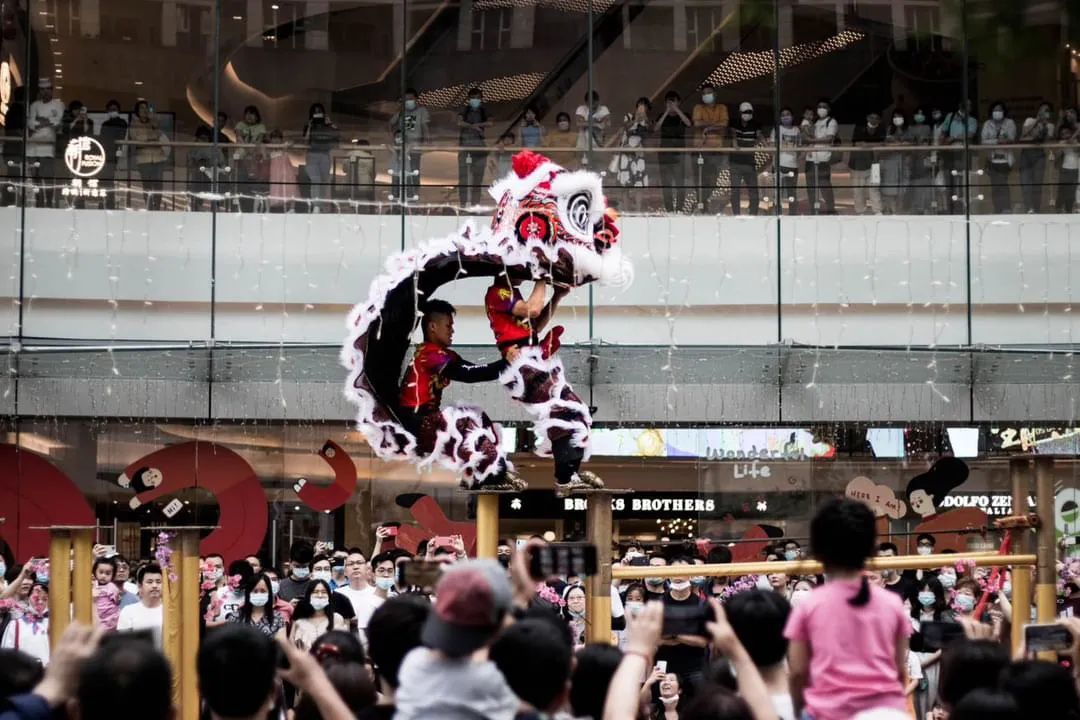 第六届“国际友人在深圳”摄影大赛优秀作品展开幕