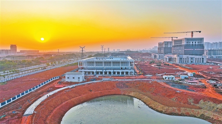 江西：工程项目建设正酣（图）