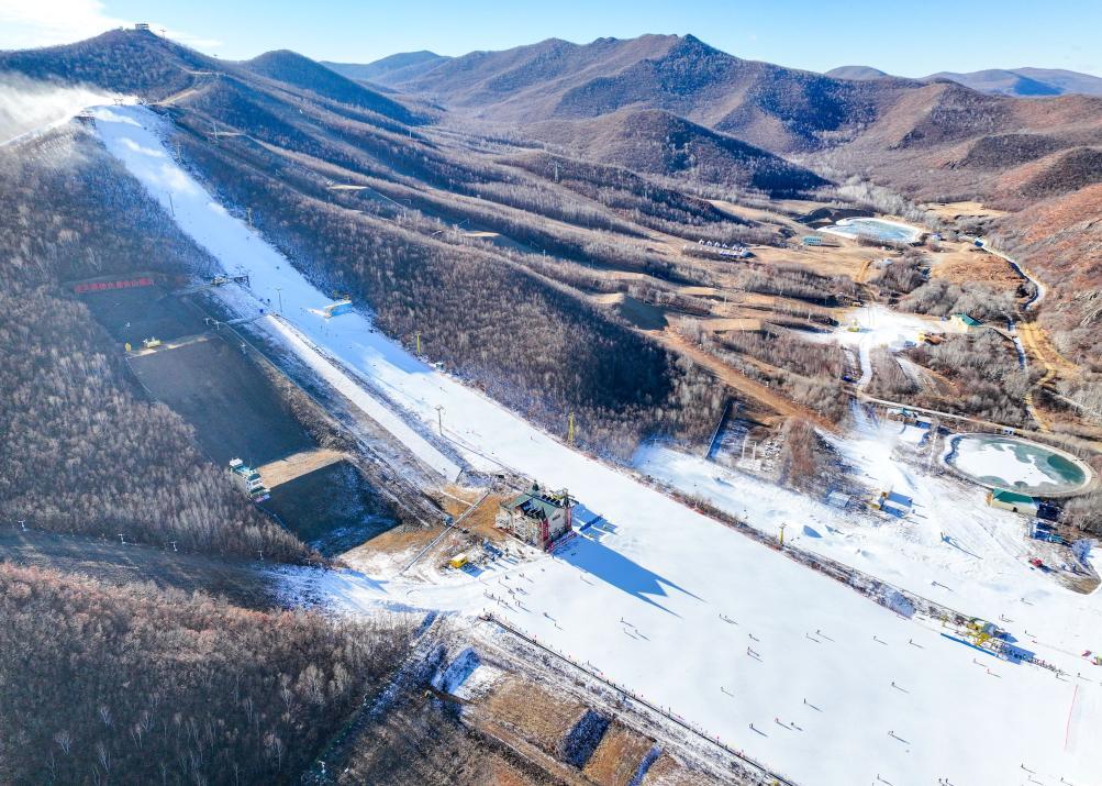 冰雪产业激发中国北方边远地区经济活力凤凰网湖北_凤凰网