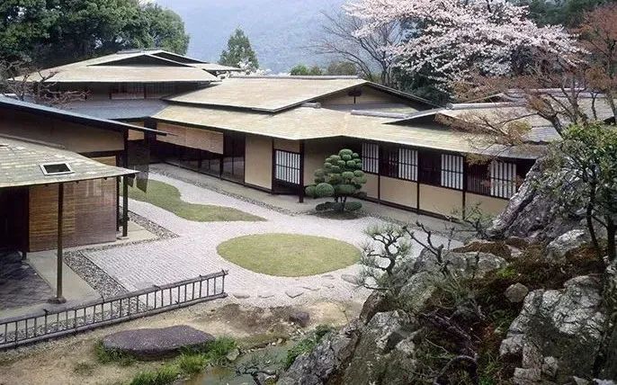 在京都就能泡到的天然温泉!这7家温泉酒店给你选好了!