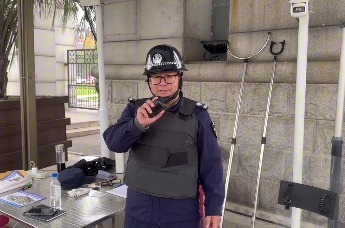 以练筑防：浙江万里学院开展防暴处突培训