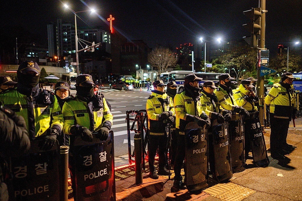 韩国国会：全面禁止国防部职员和警察出入国会大厦