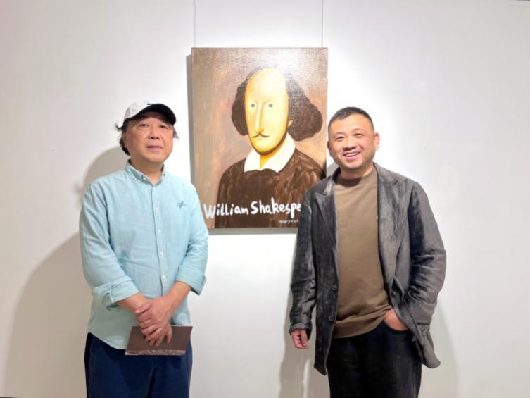 在南京采访艺术家沈敬东 (2023年摄)