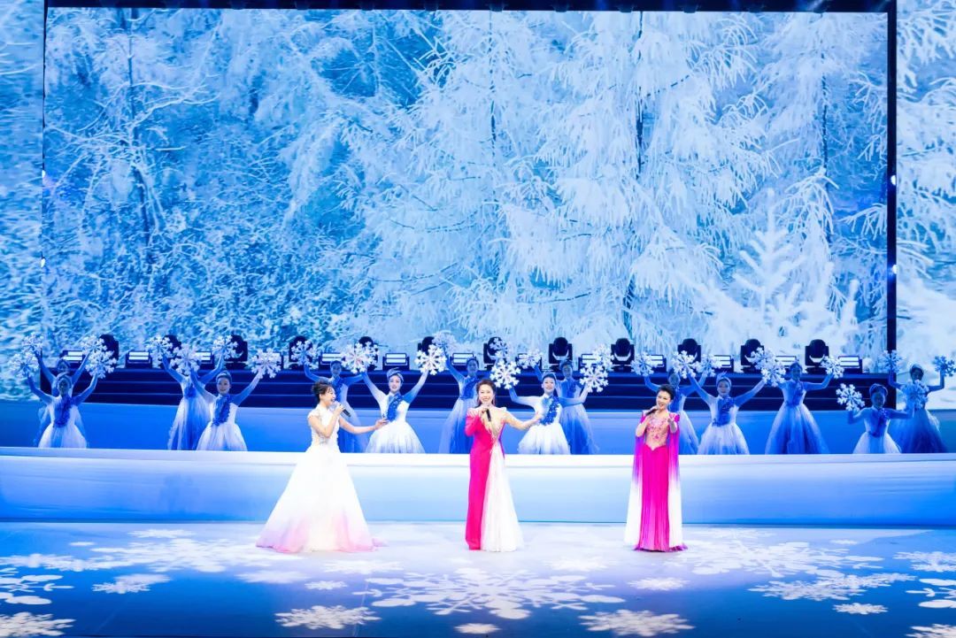 女声三重唱《我爱你塞北的雪》