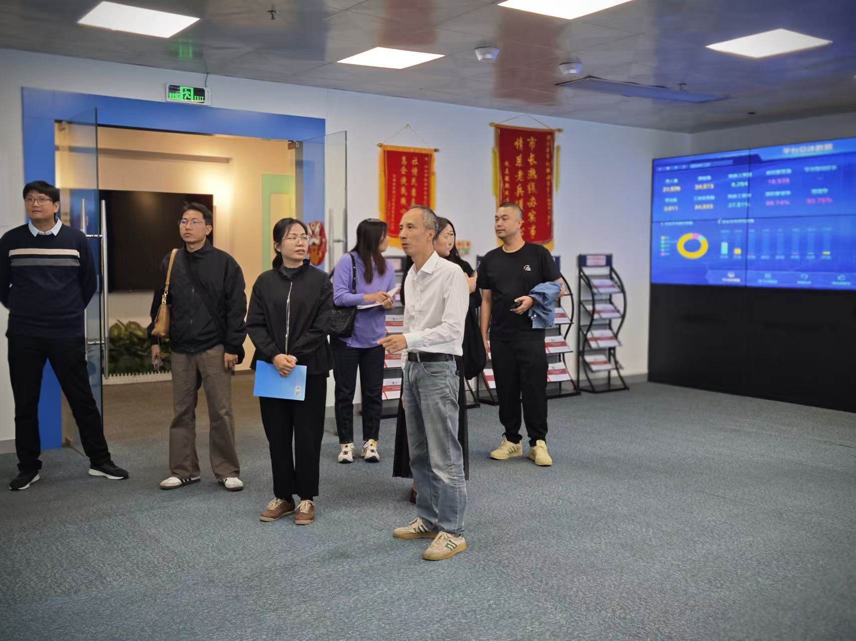 三亚12345热线赴厦门、汕头调研学习