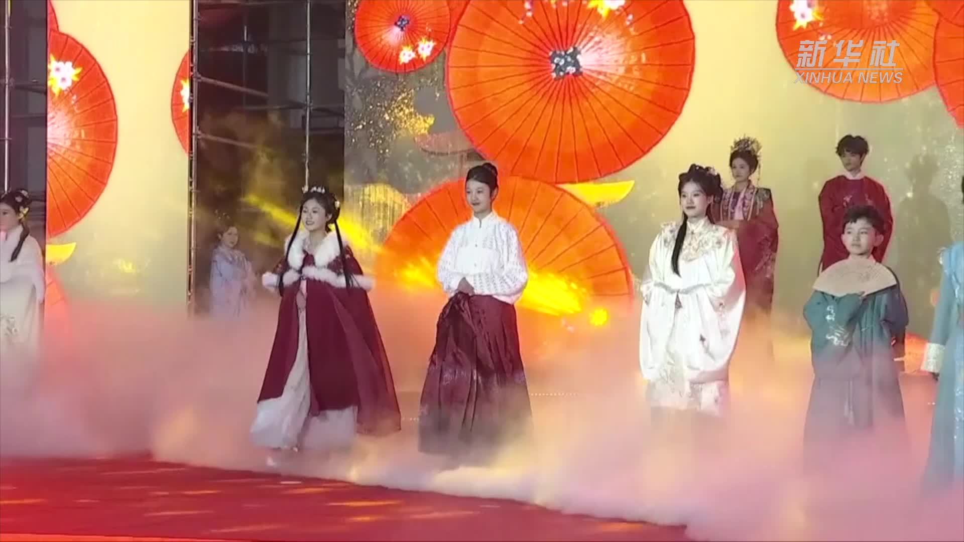 文化中国行·这才叫国潮｜一条马面裙里的千年风华