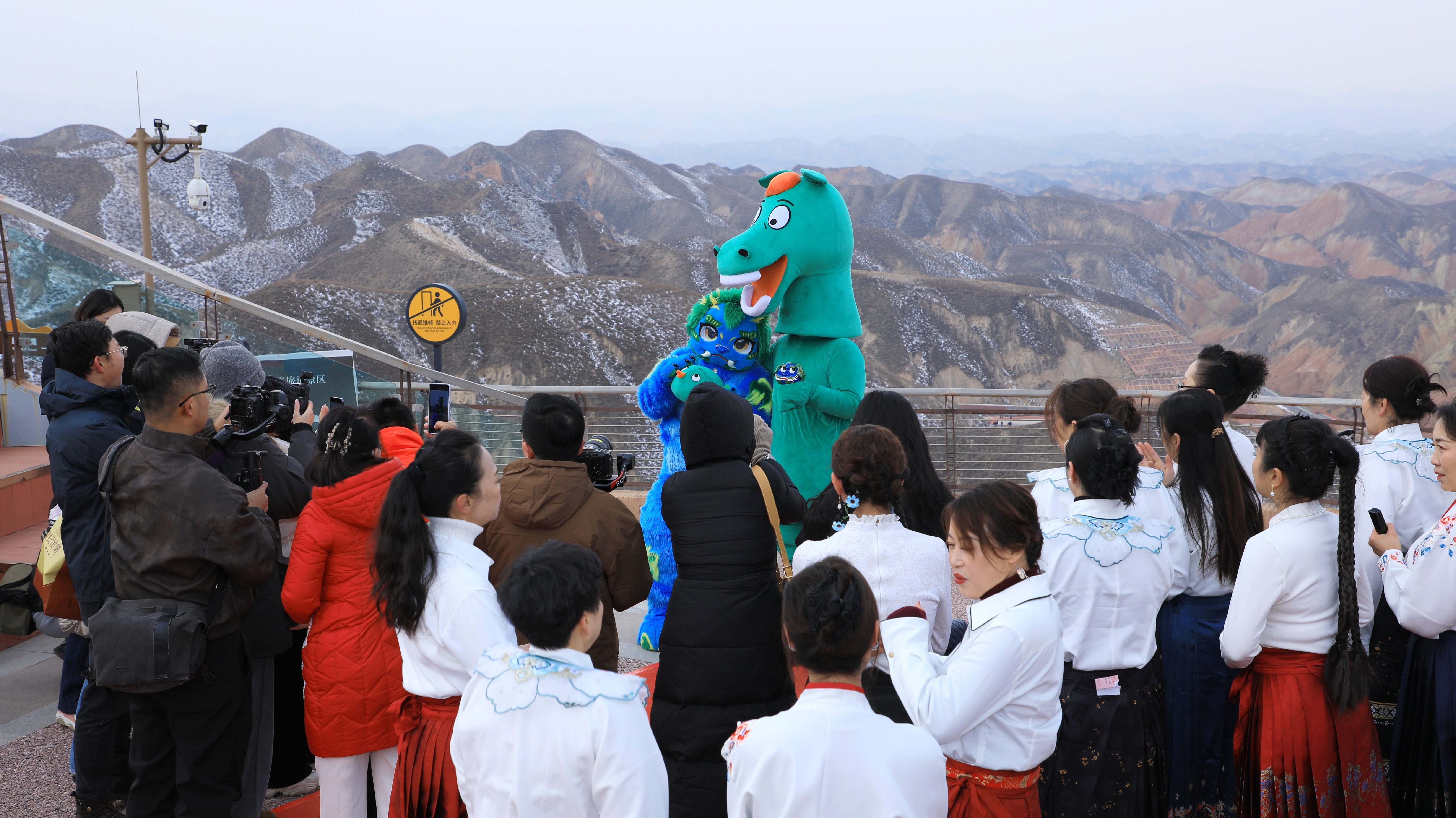 环球佳丽金城SHOW实力　快来解锁冬季文旅出圈密码