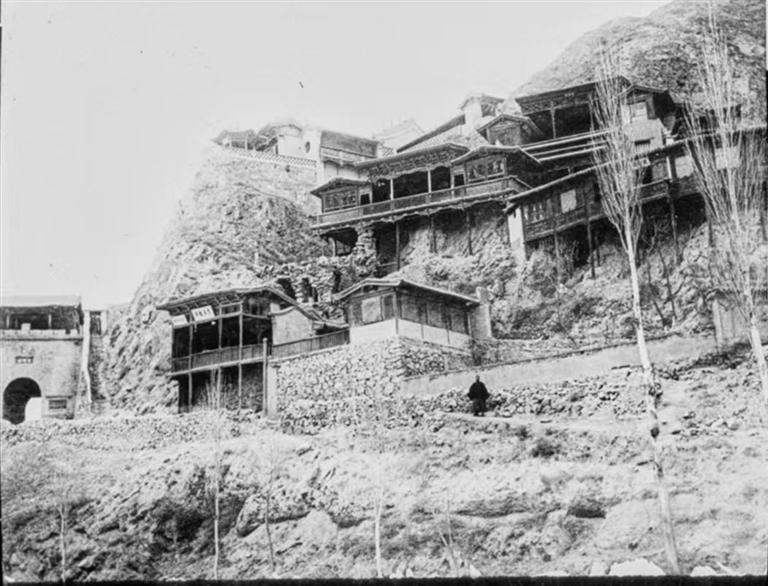 图三　金城关内金山寺景观