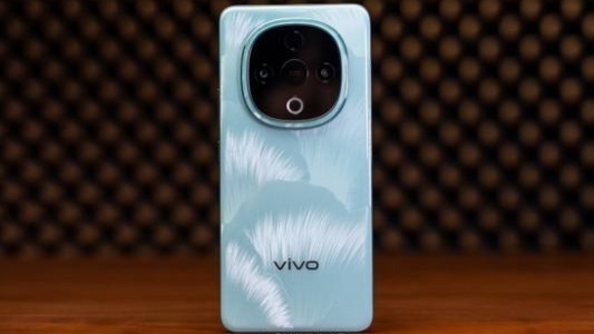 消息稱vivo Y300手機搭載天璣6300芯片，支持44W快充