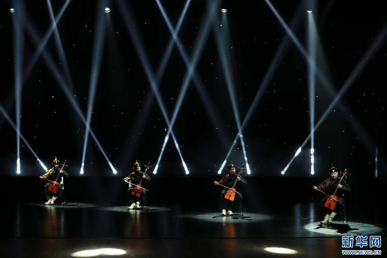 甘肃非遗进高校圈粉大学生　玩转多民族别YOUNG之美