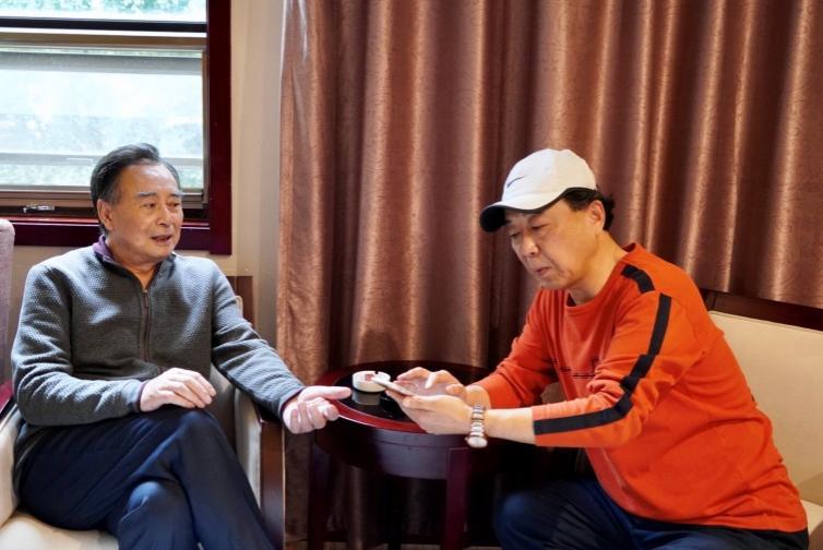 在南京采访演员孔祥玉 (2021年摄)