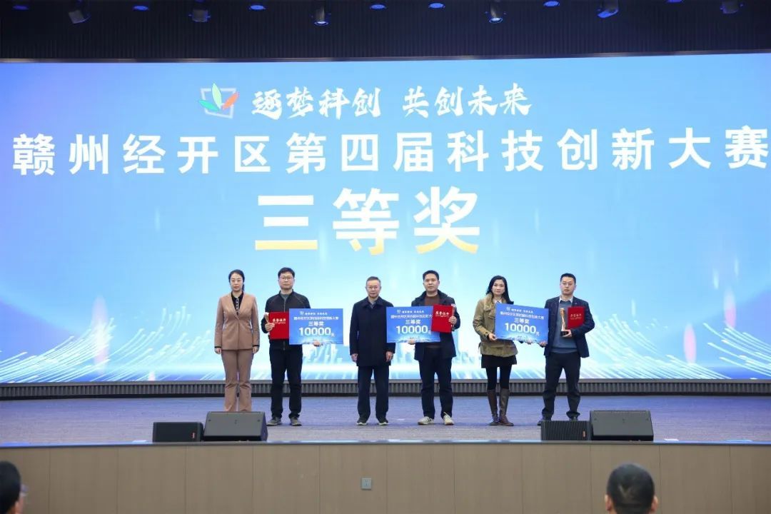 AC米兰官网-我国可再生能源制氢年产能占全球一半以上 “氢”装上阵 迸发增长新活力