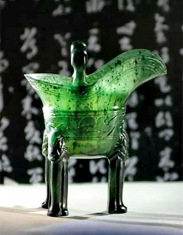 雪线搜寻原料三十道工序　两千年前贡品让人"玉"罢不能