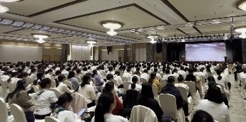 2024佛教三大语系硕博法师恳谈会在澳门成功举办