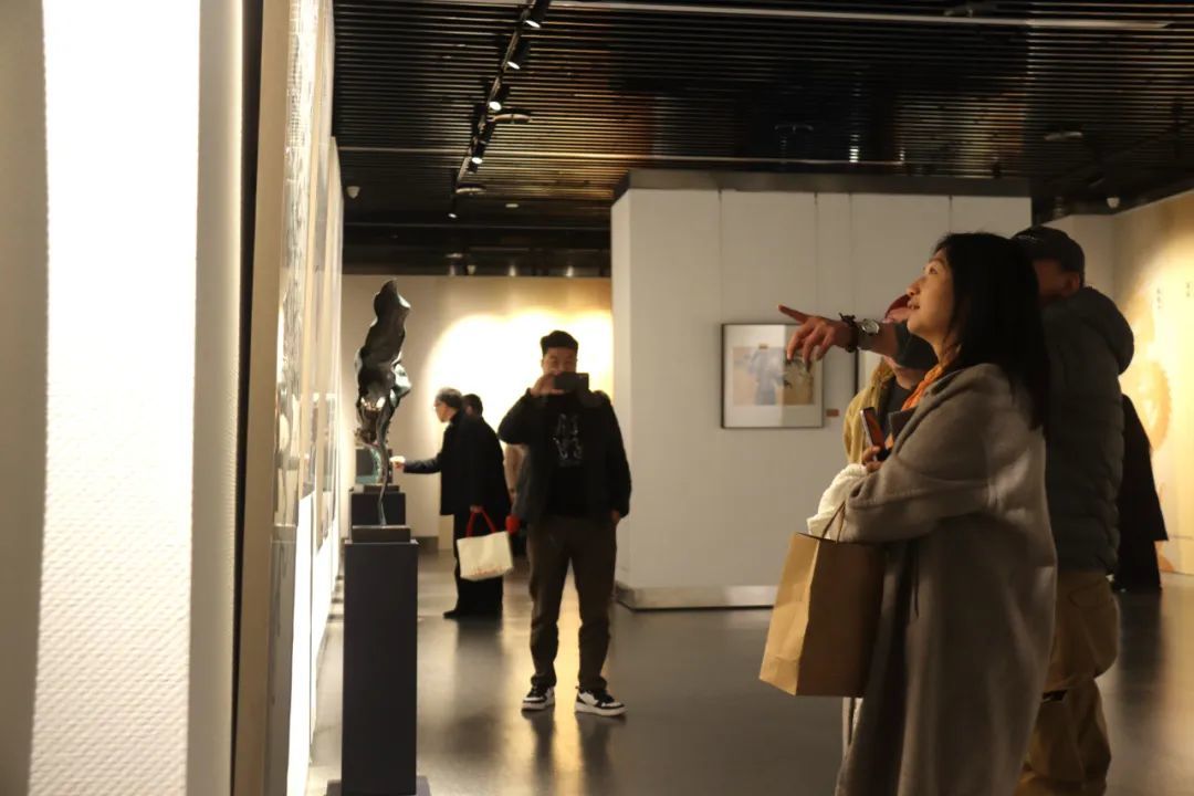 “国风熠熠”艺术家作品展在淮开幕  陈建华周睿朱友舟邰劲四人力作亮相
