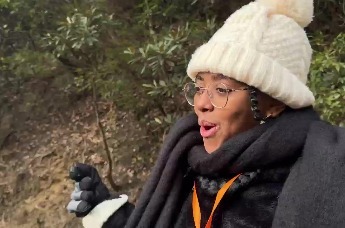 外国人在三清山被中国绝美日落硬控了