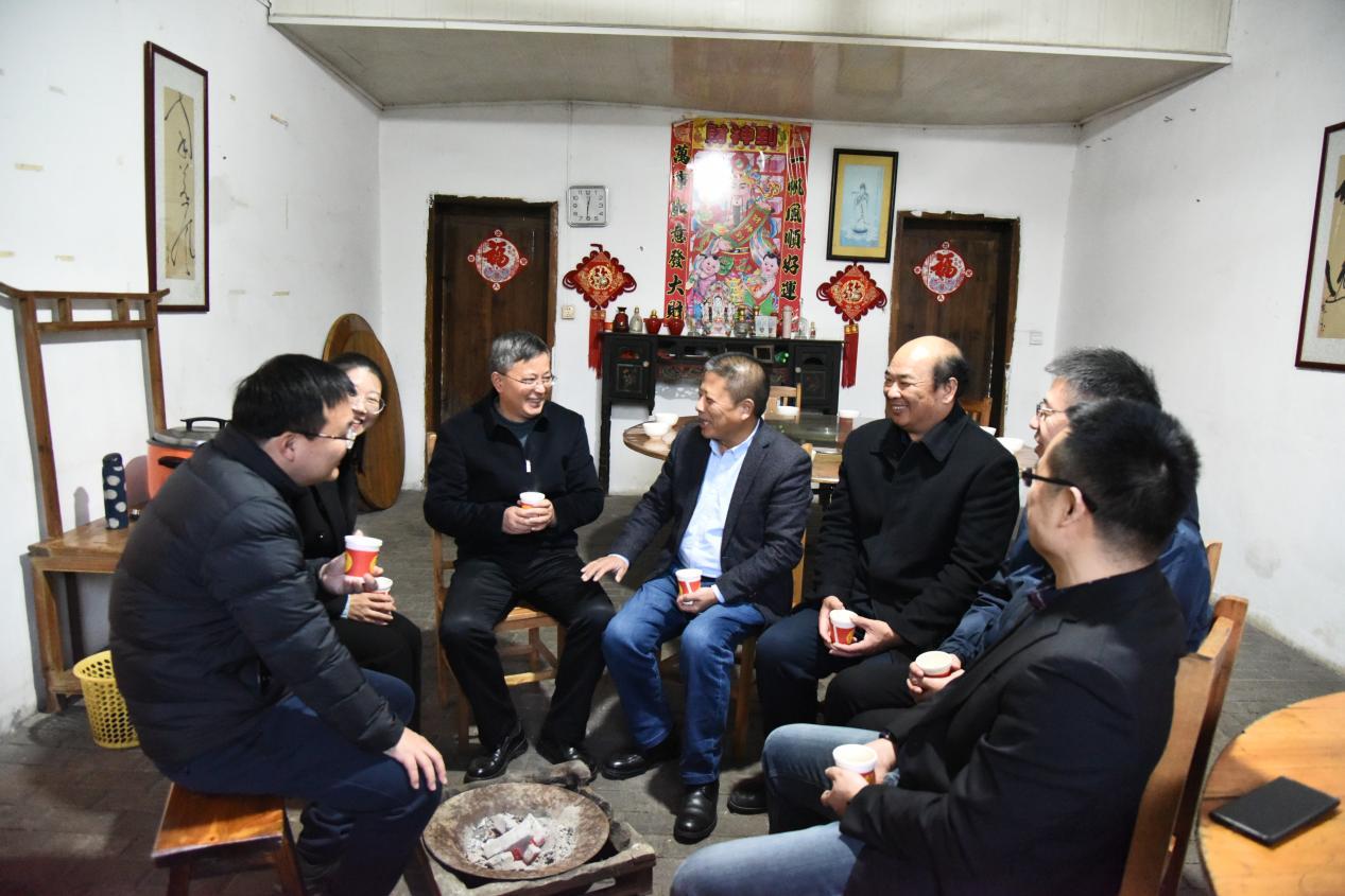 在南惹古村农户家中