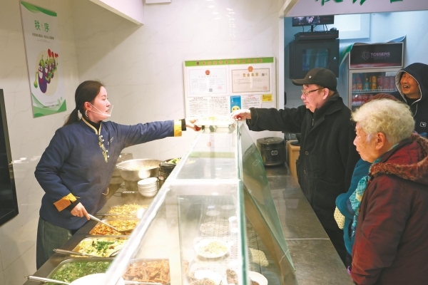 今年宁波新增60个标准化老年食堂