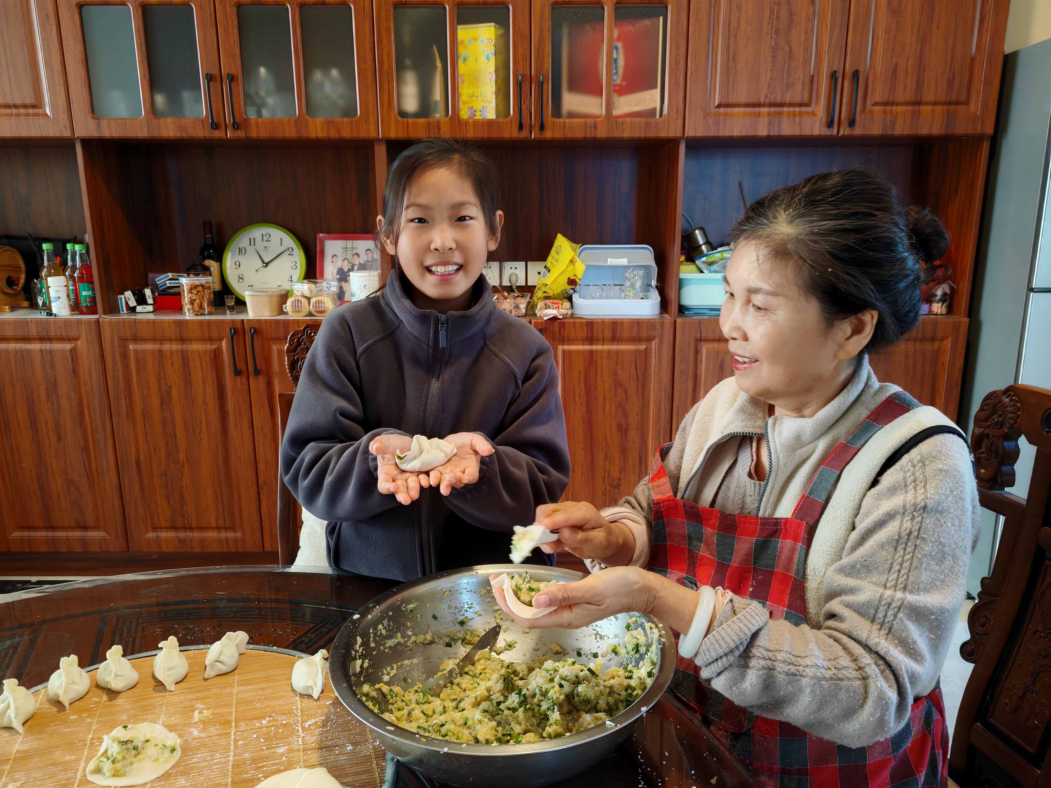 情暖冬至,文化传承!青岛文登路小学开展“红领巾爱祖国”系列活动