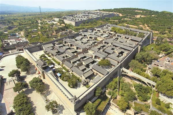 灵石县王家大院景区。