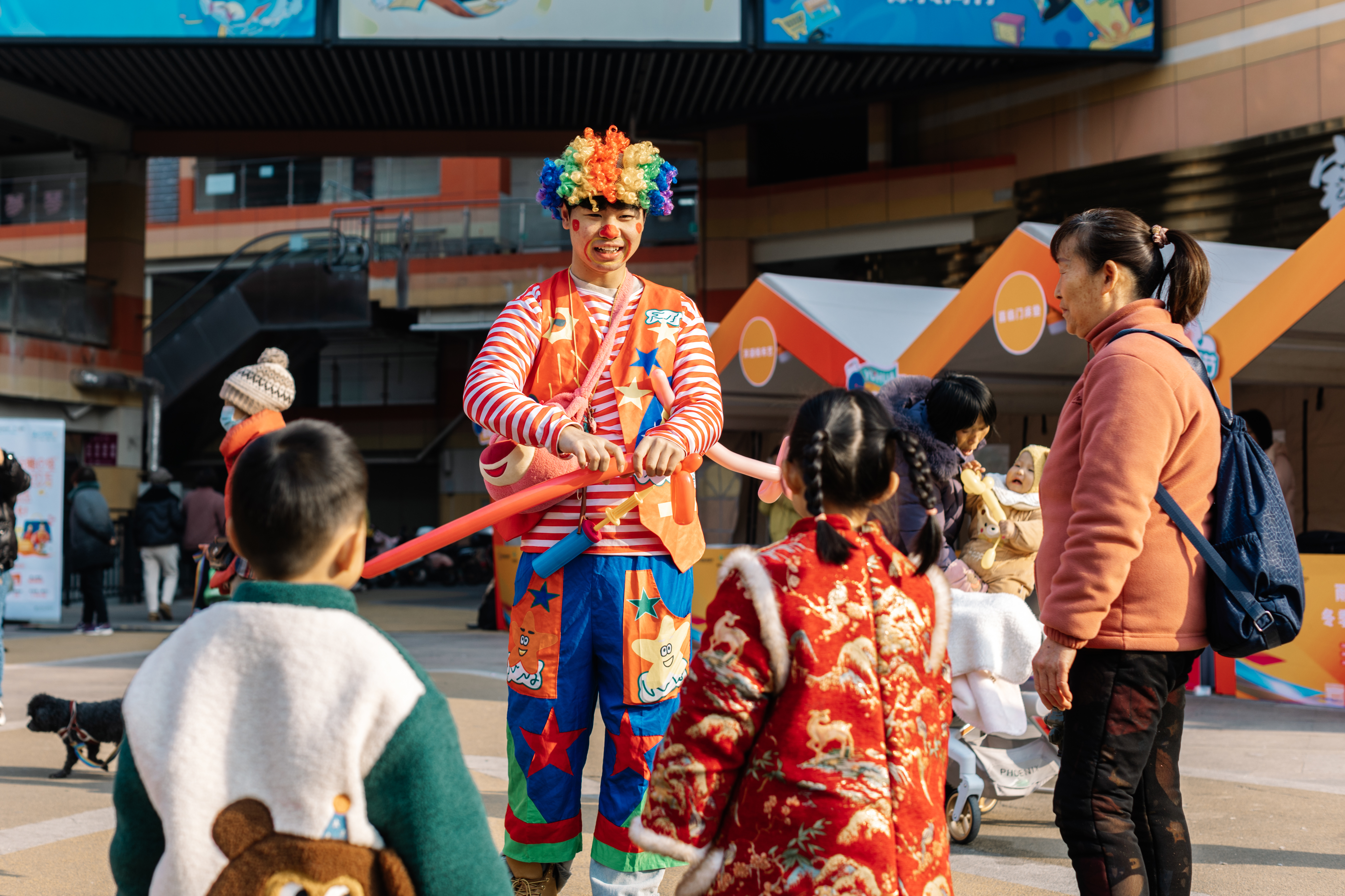 2024雨花台区“美好焕新”冬季消费促进之便民市集重装亮相