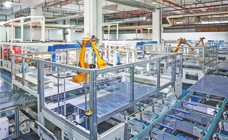 萍乡湘东区：企业赶制订单（图）