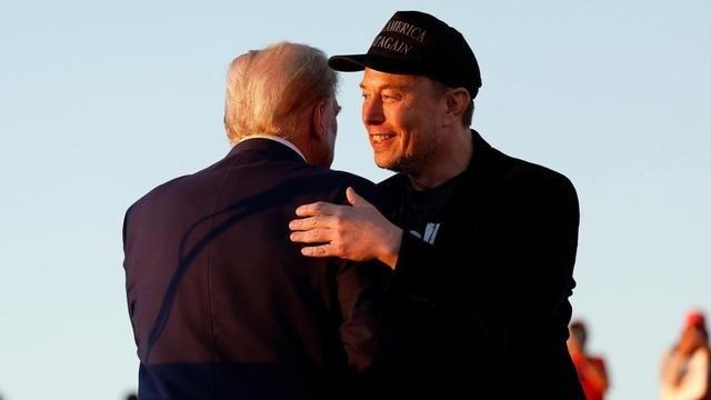 替特朗普报仇？马斯克砸下1亿美元，“干涉”英国内政