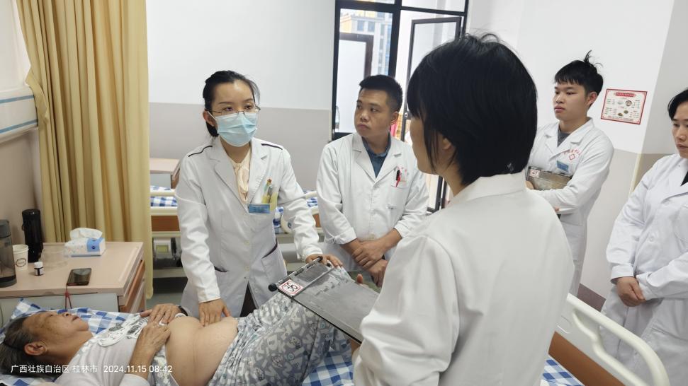 （住院部查房）