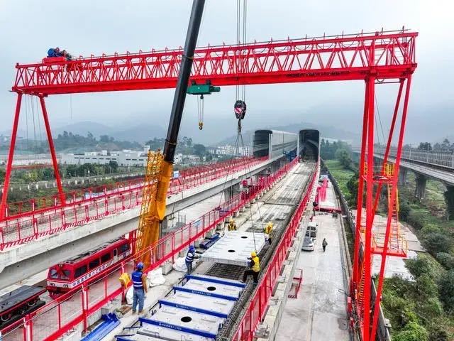 轨道交通27号线建设现场。市住房城乡建委供图