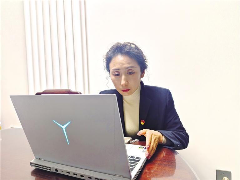 魏纪红